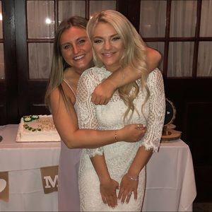 Meet your Posher, Liana